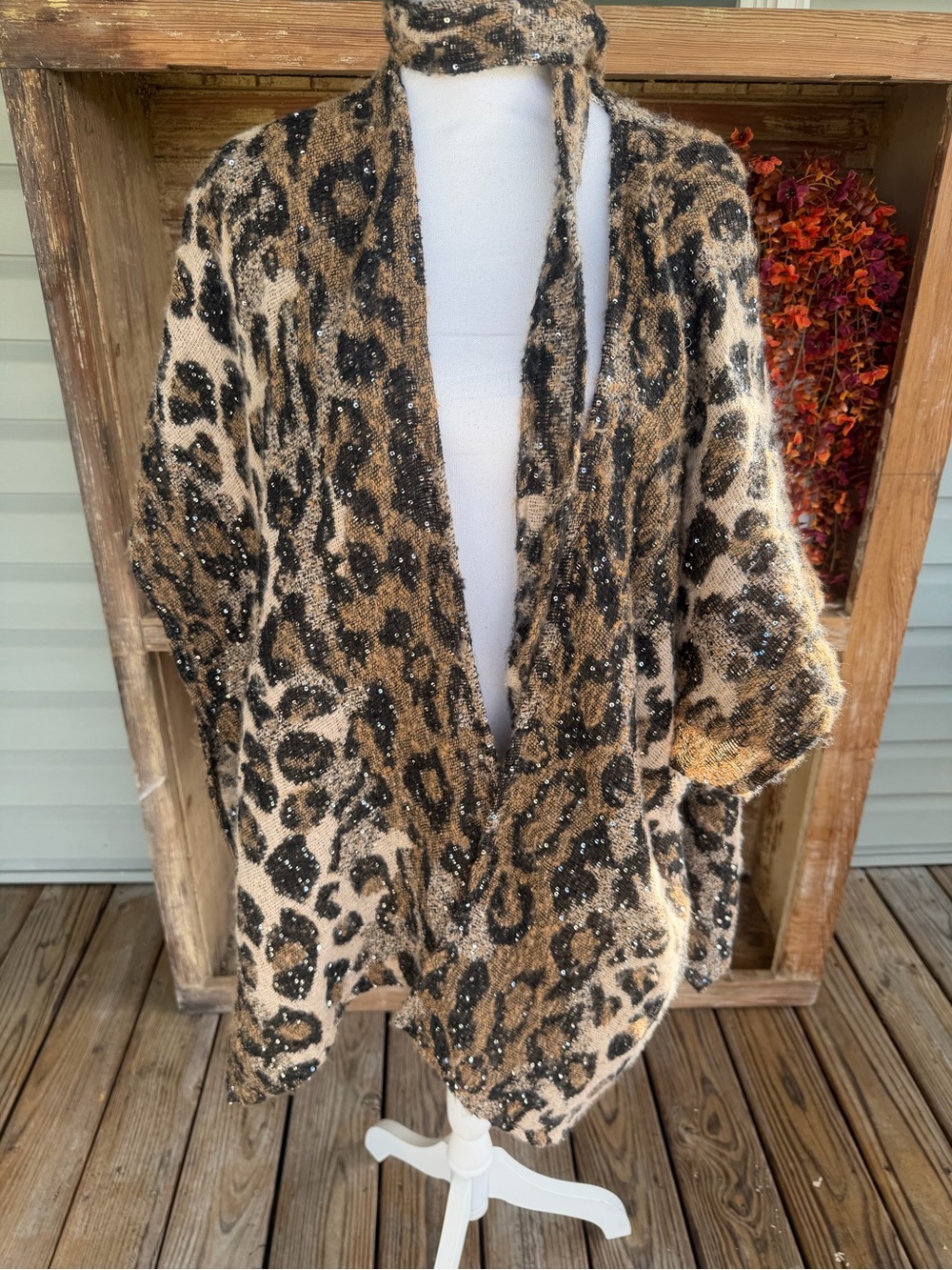 Vince Camuto Beige & Black Leopard Open-Front Sparkle Cardigan